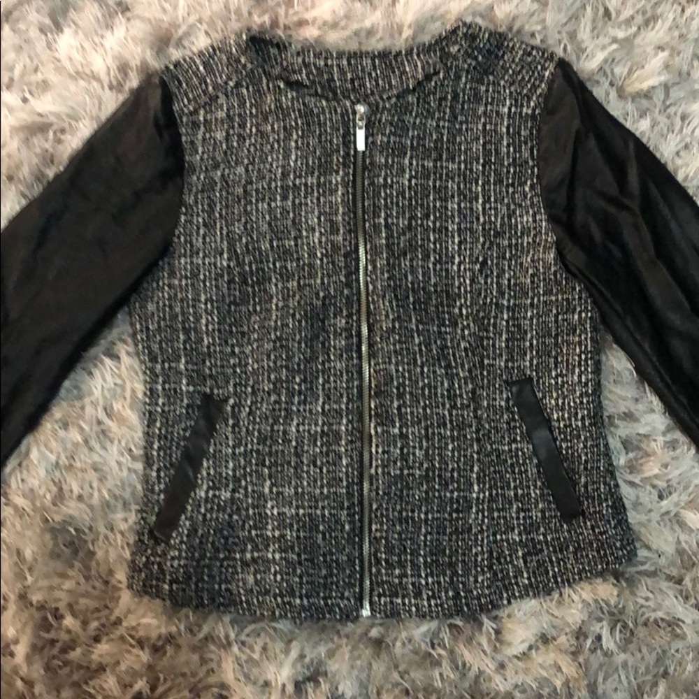 Tweed H&M jacket - Picture 2 of 6